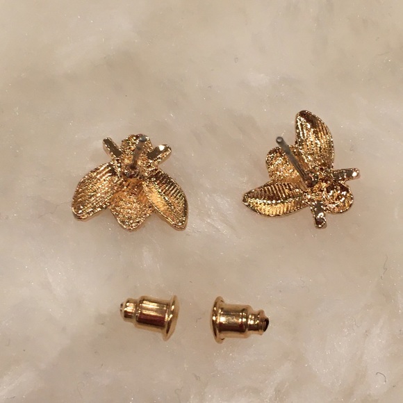 Bee Stud Earrings in Yellow Gold Tone - Picture 5 of 5